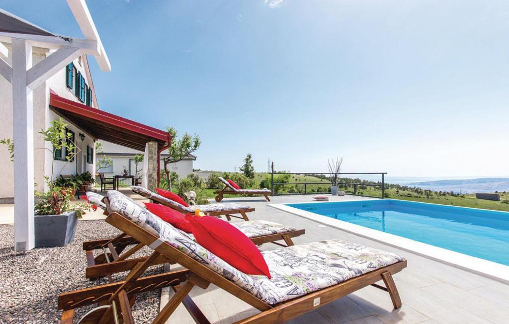 Holiday Home Paulana
