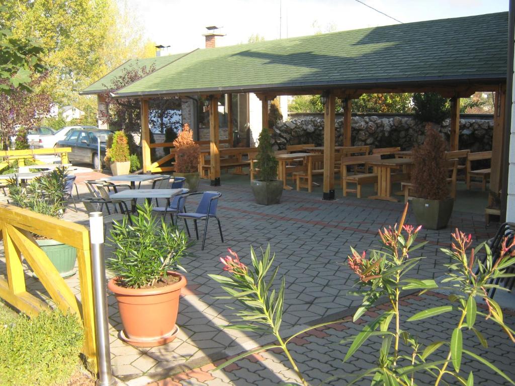 Restaurace v ubytování Pansion Kamin