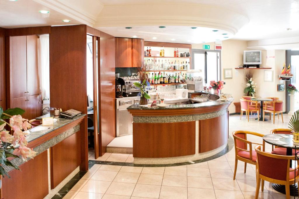 Nápoje v ubytování Hotel Villa Gori