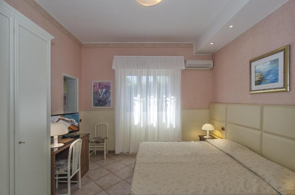 Hotel Verdemare - Chambre Double Économique Au Rez-de-Chaussée