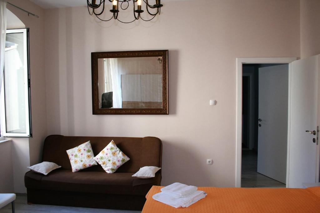 Posedenie v ubytovaní Pavelin apartments