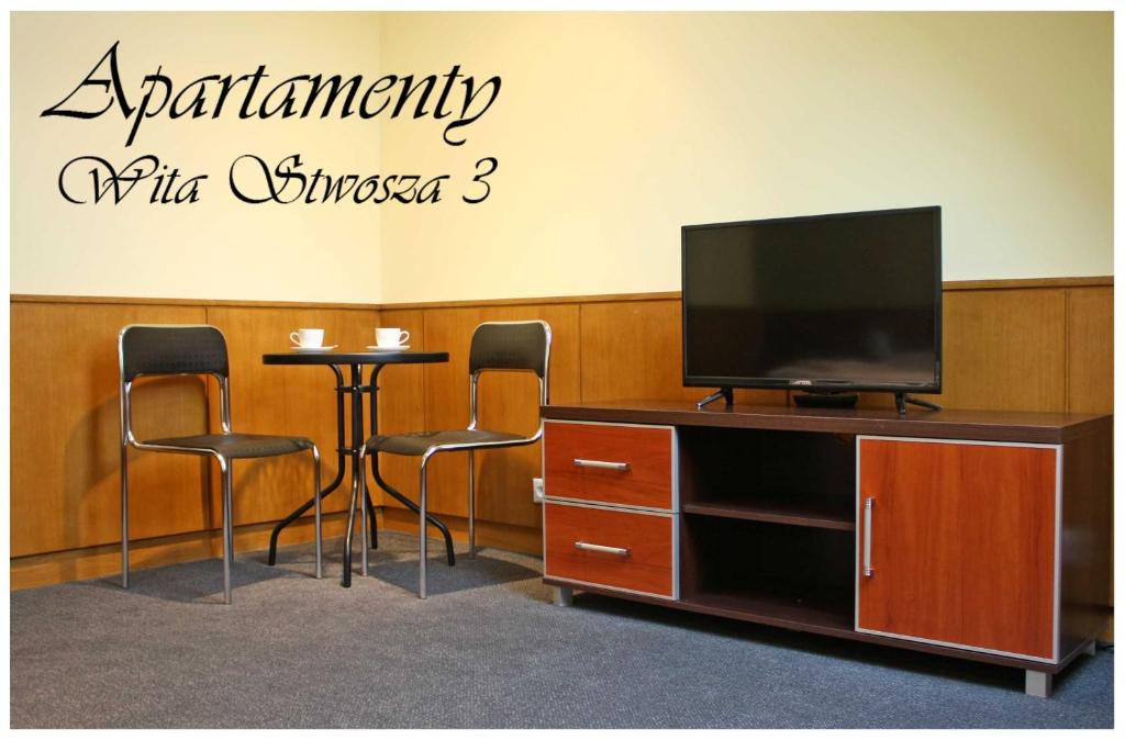 TV a/nebo společenská místnost v ubytování Hostel 36