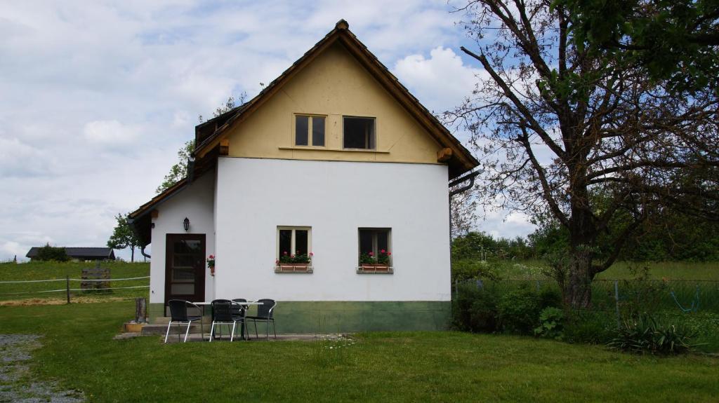 Budova, kde se prázdninový dům nachází