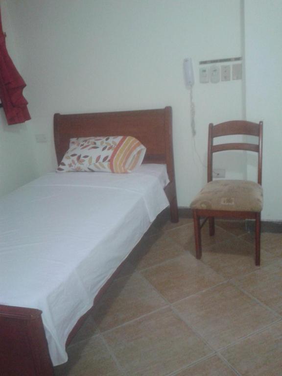 Postel nebo postele na pokoji v ubytování Hotel Murcia
