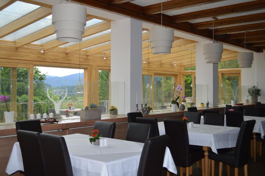 Restaurace v ubytování Jägerhotel