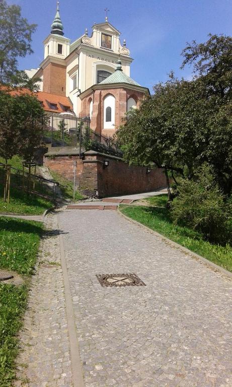 Budova, v ktorej sa apartmán nachádza