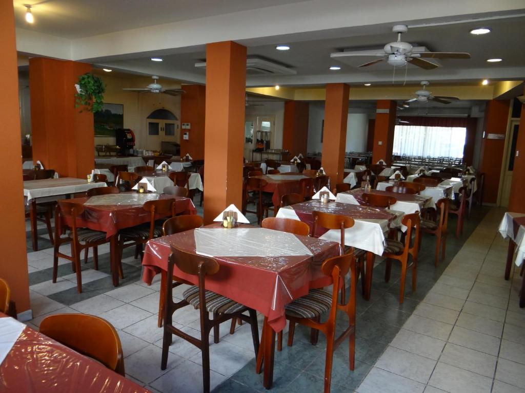 Restaurace v ubytování Ekali Hotel