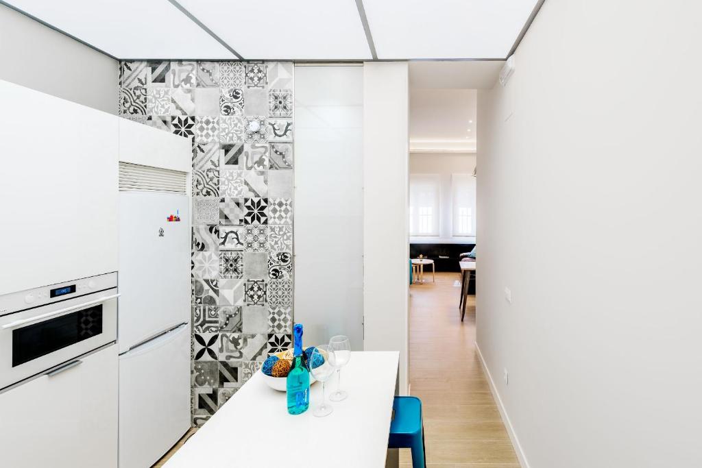 Kuchyňa alebo kuchynka v ubytovaní Greco Toledo - Apartamentos Aloha Toledo