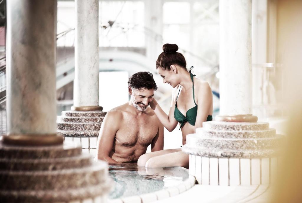 Hostia v ubytovaní Reduce Hotel Thermal Adults only