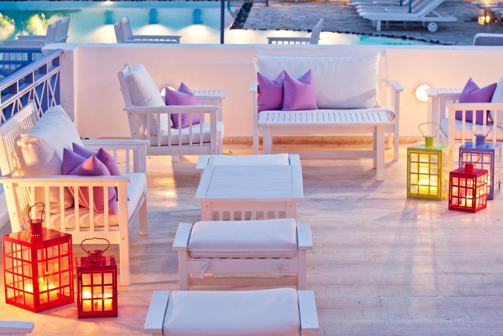 Posezení v ubytování Acqua Vatos Santorini Hotel