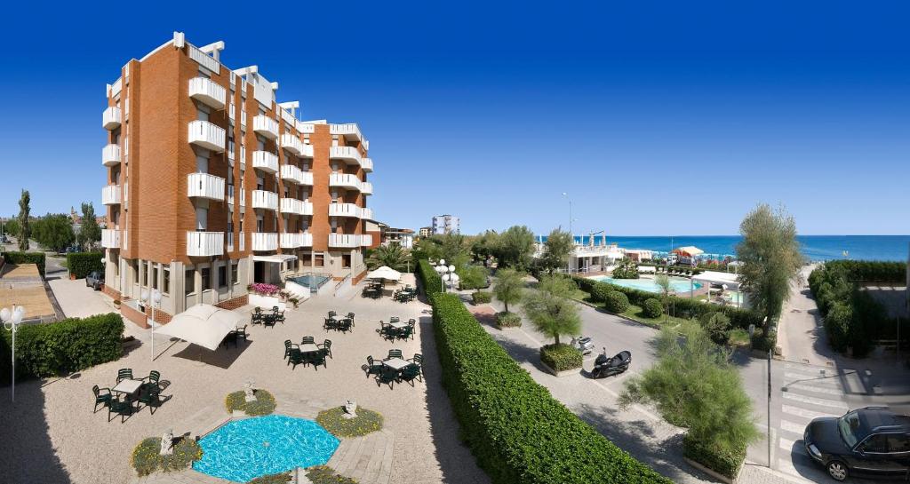 Nespecifikovaný výhled na moře nebo výhled na moře při pohledu z hotelu