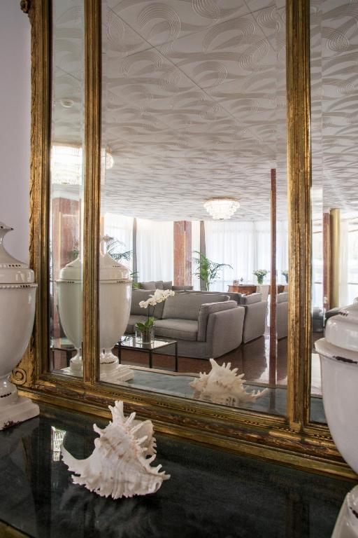 Posezení v ubytování Hotel Imperial Palace