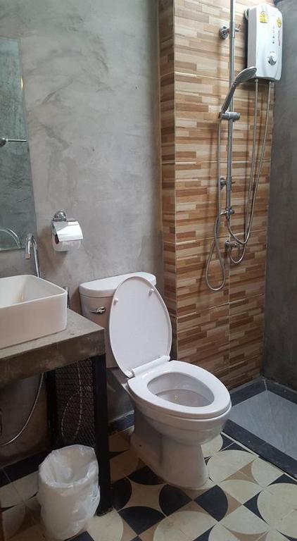Koupelna v ubytování I-Talay Loft