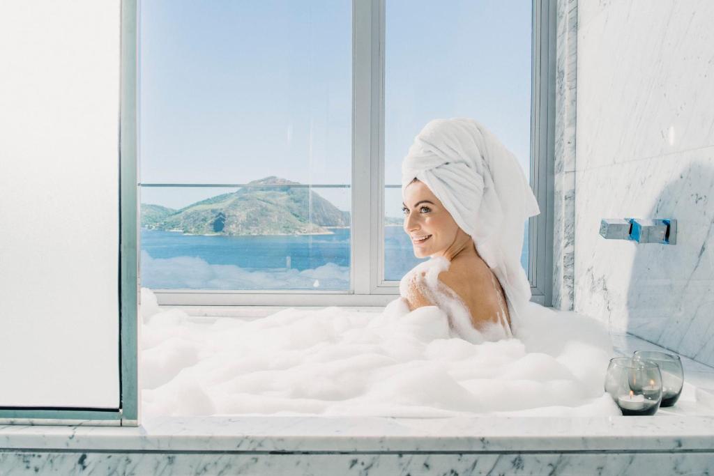  H Niteroi Hotel