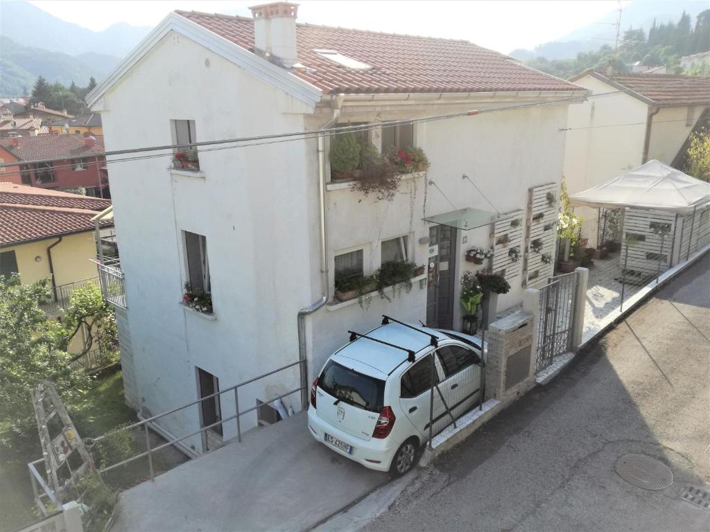 Nespecifikovaný výhled na hory nebo výhled na hory při pohledu z bed and breakfast