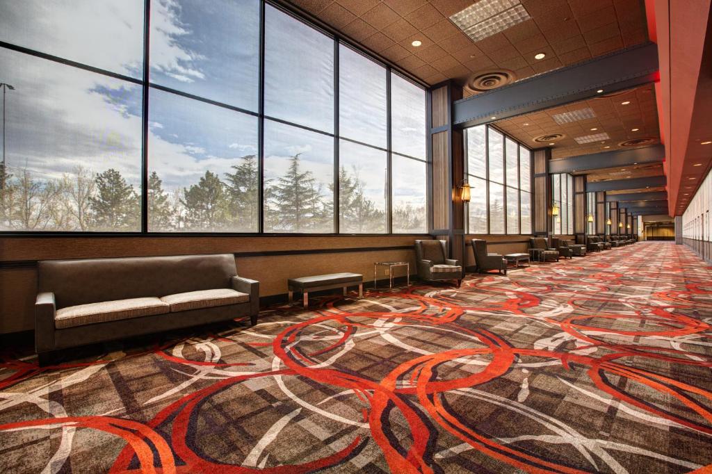 Posezení v ubytování Nugget Casino Resort