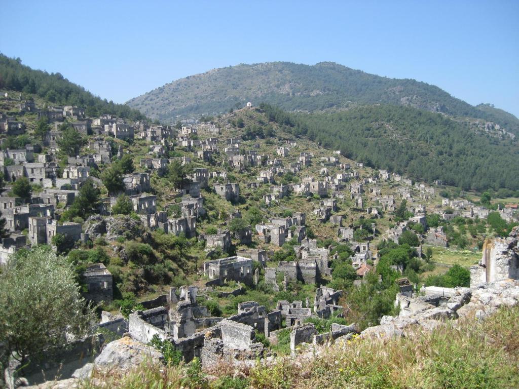 Doga Apartments