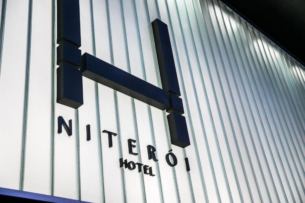  H Niteroi Hotel