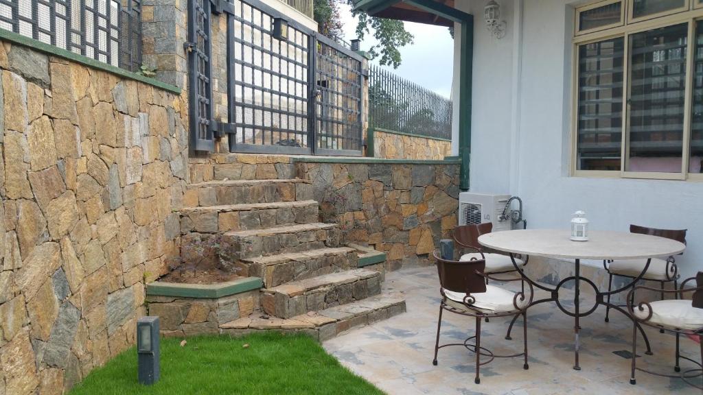 36 Bed & Breakfast - 3