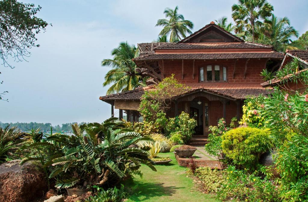 Zahrada ubytování Ahilya By The Sea