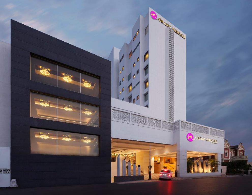 a rendering of the front of a hotel at Grand Mercure Vadodara Surya Palace in Vadodara