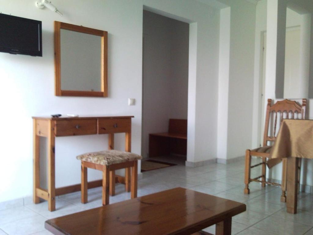 Telewizja i/lub zestaw kina domowego w obiekcie Hotel Apollon