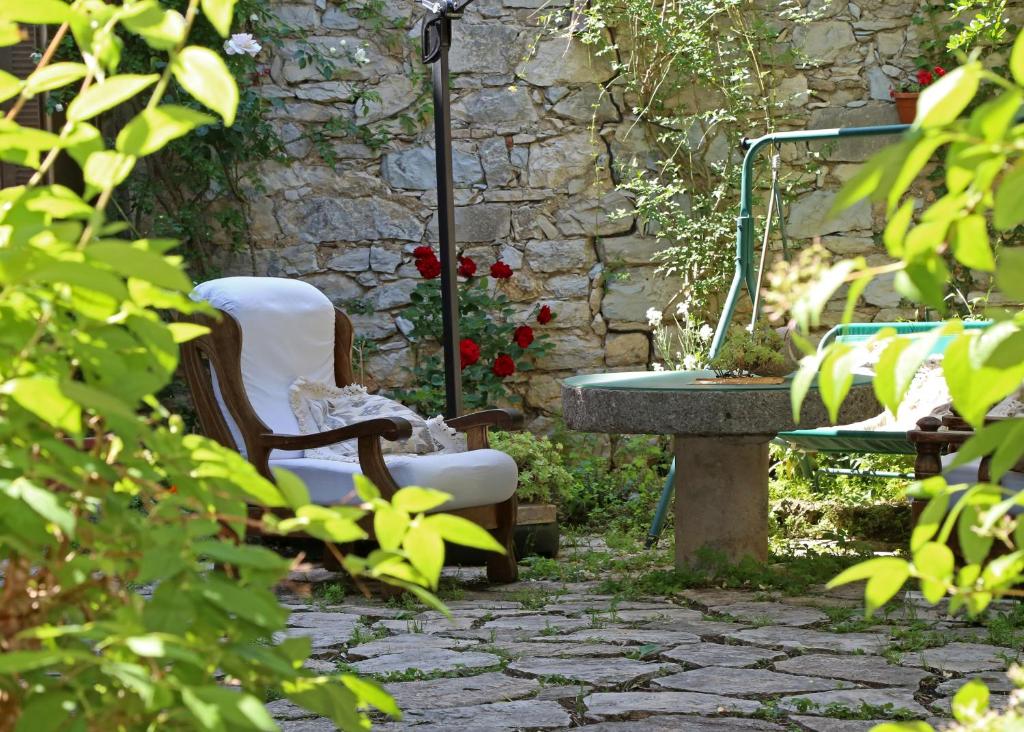 Wine Garden Rooms - 17