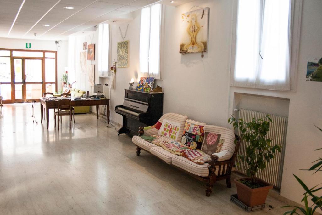 Foto dalla galleria di Ostello Bassano Del Grappa a Bassano del Grappa