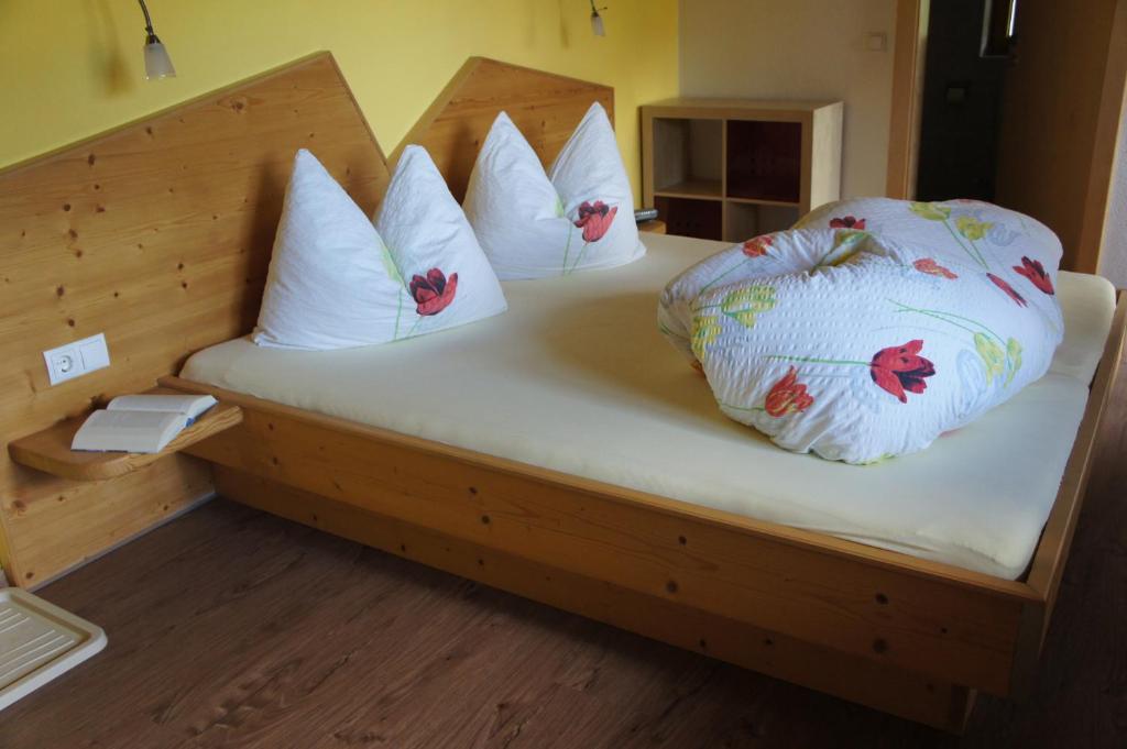 Postel nebo postele na pokoji v ubytování Alpenecho