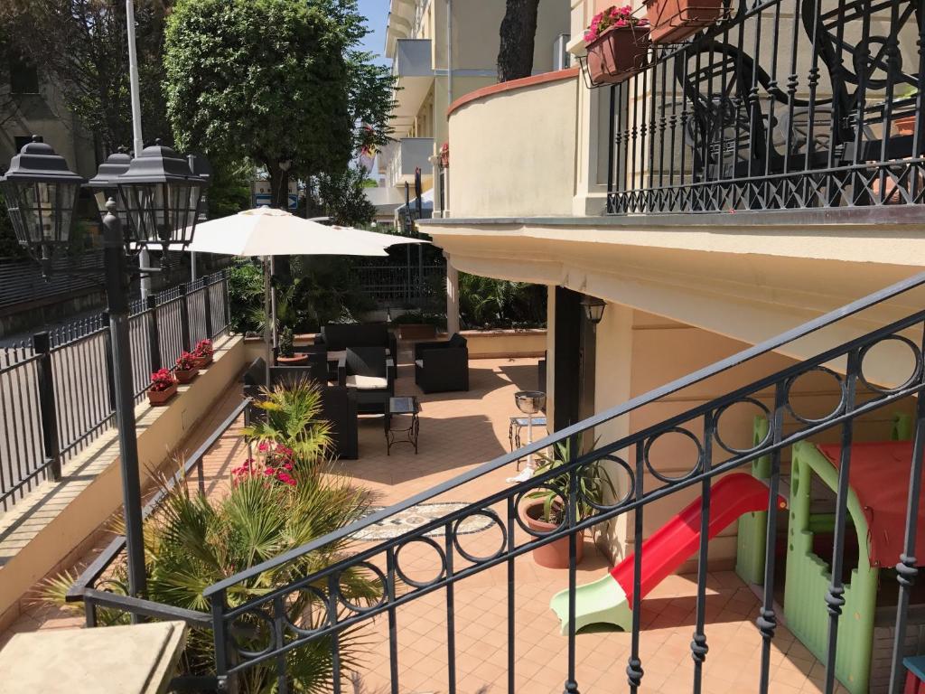 Balkon lub taras w obiekcie Hotel Perla Verde