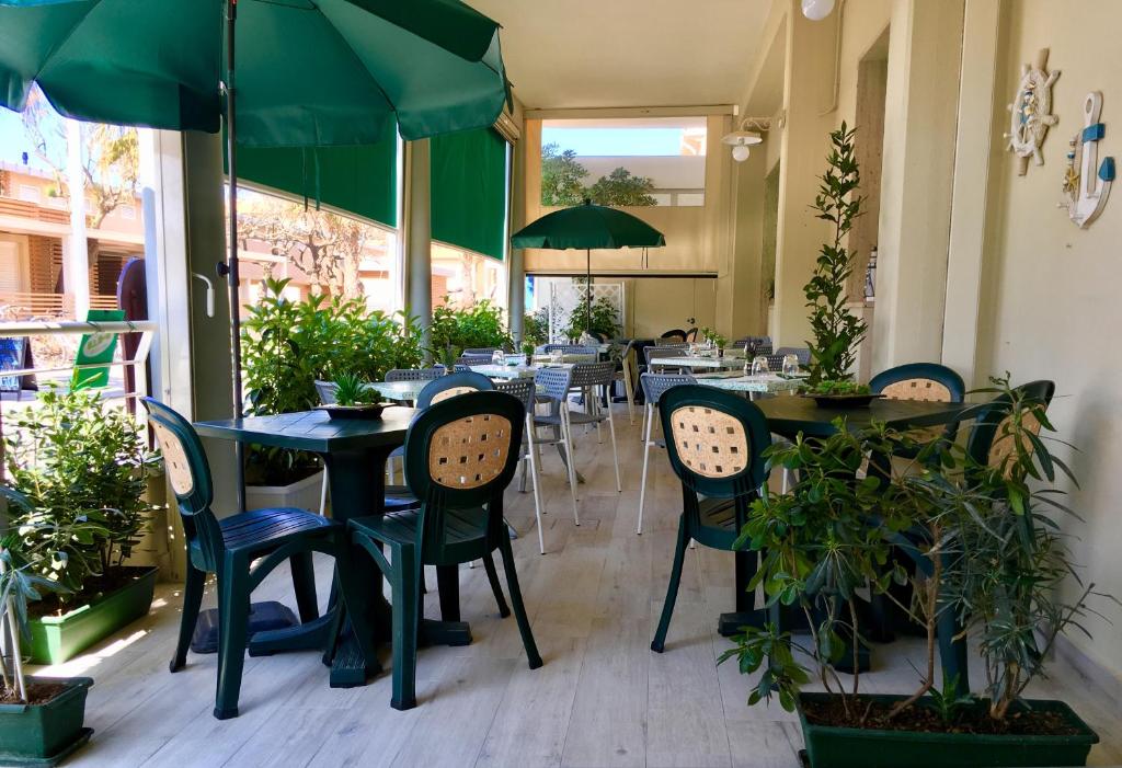 Patio nebo venkovní prostory v ubytování Lungomare Hotel