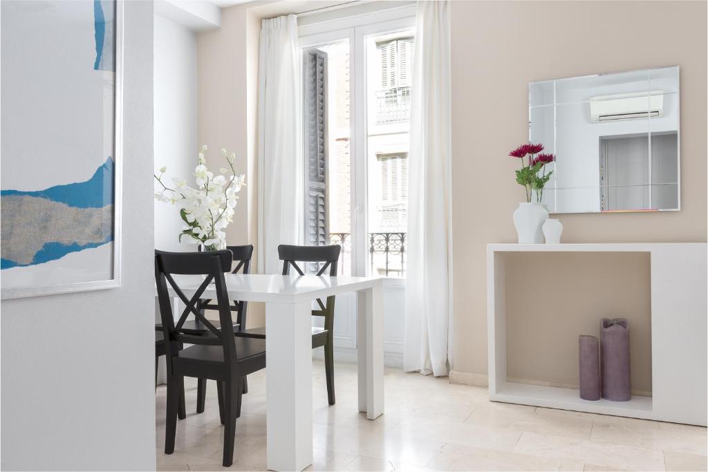 Carretas Apartments - 10