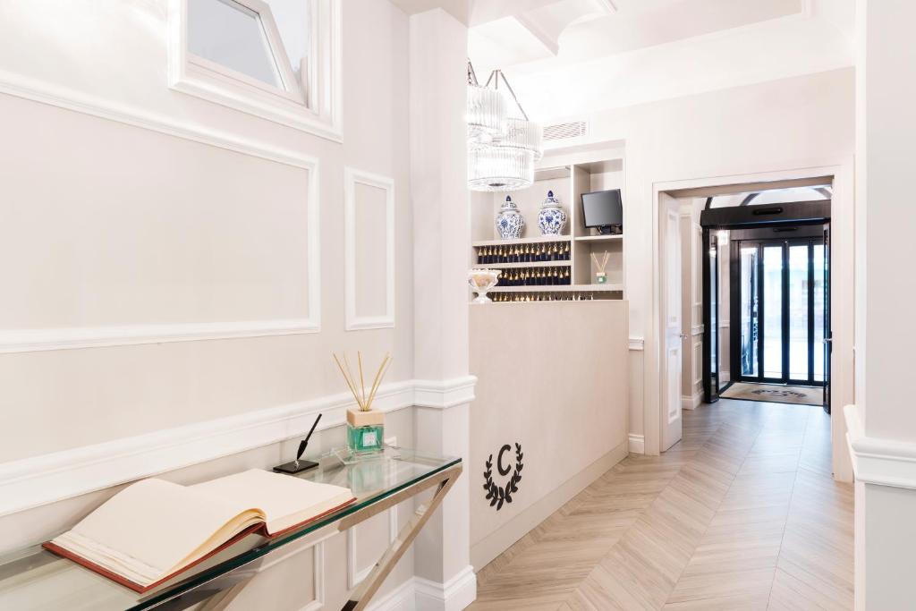 Kuchyň nebo kuchyňský kout v ubytování FH55 Hotel Calzaiuoli