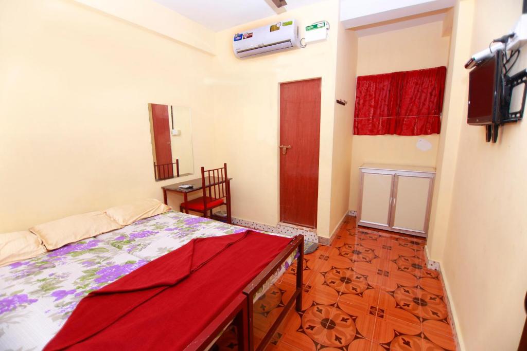 Postel nebo postele na pokoji v ubytování Pleasant Inn