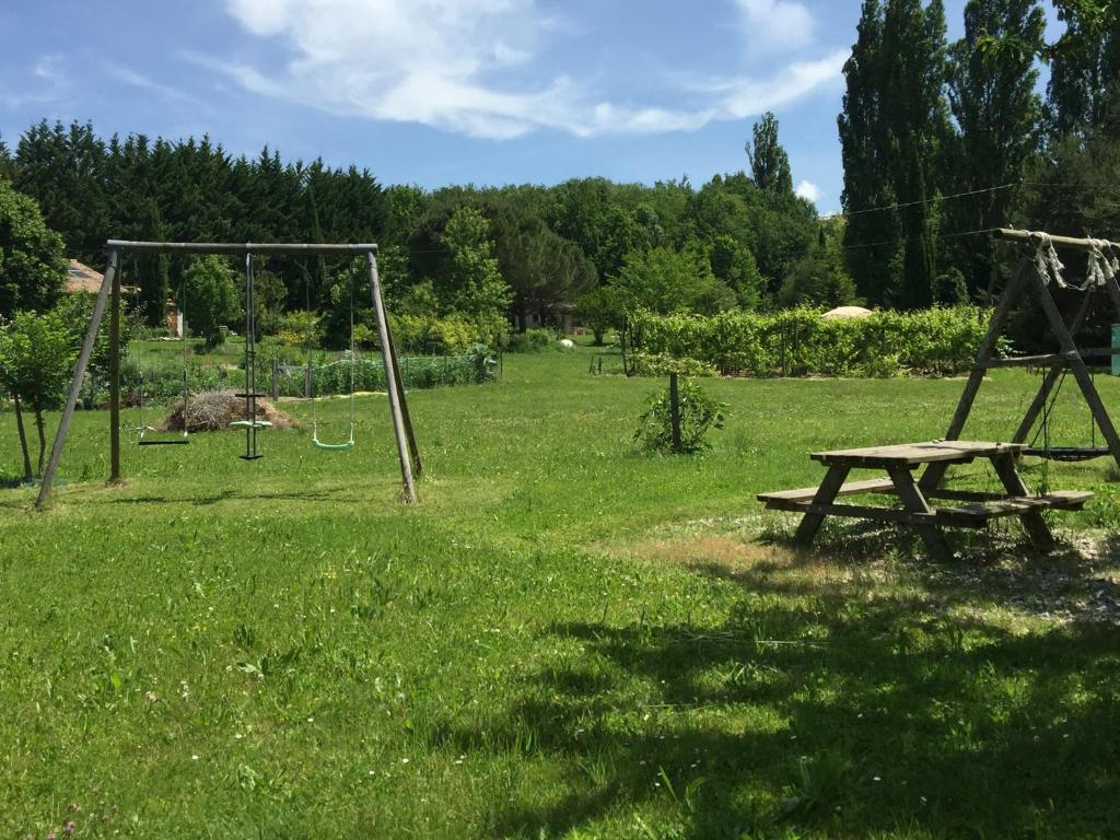 Herní místnost nebo prostor pro děti v ubytování La Source, Vegetarian Guest House