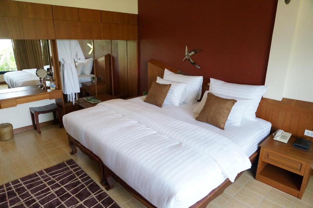 Country Lake View Hotel - 豪华室