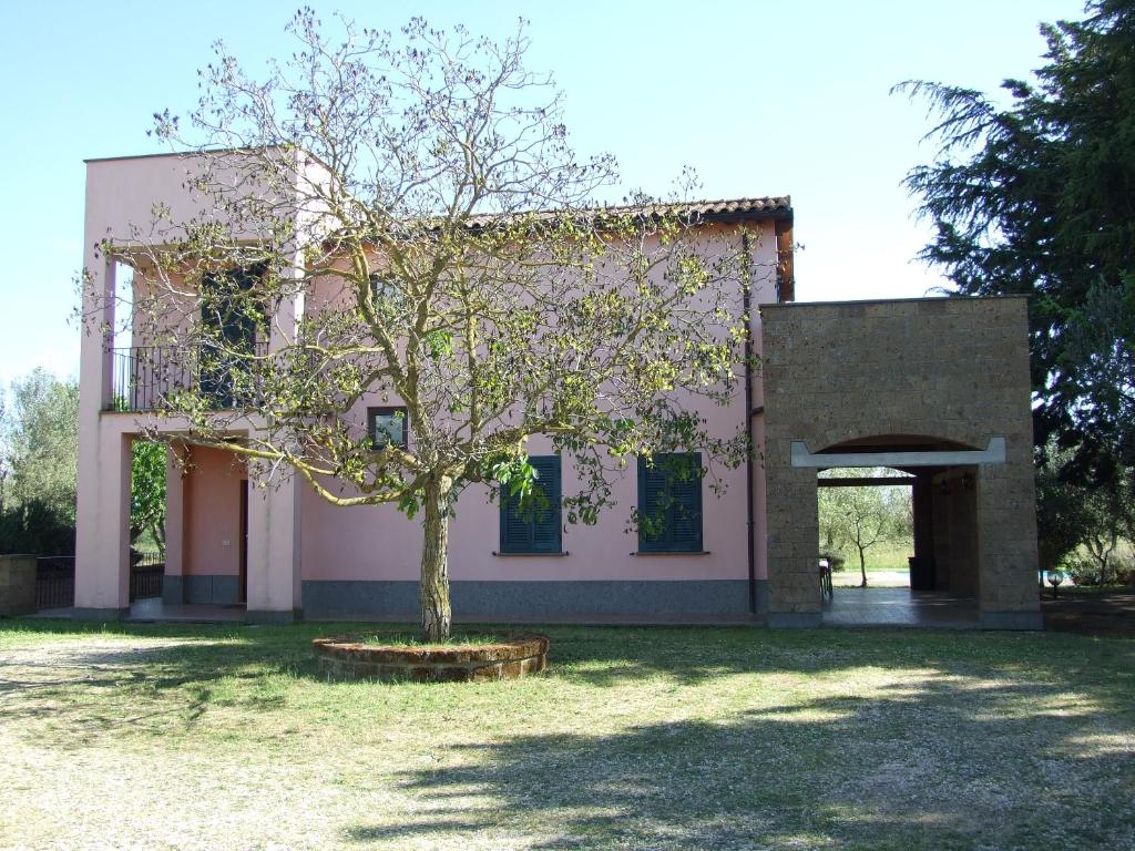 Budova, kde se the country house nachází