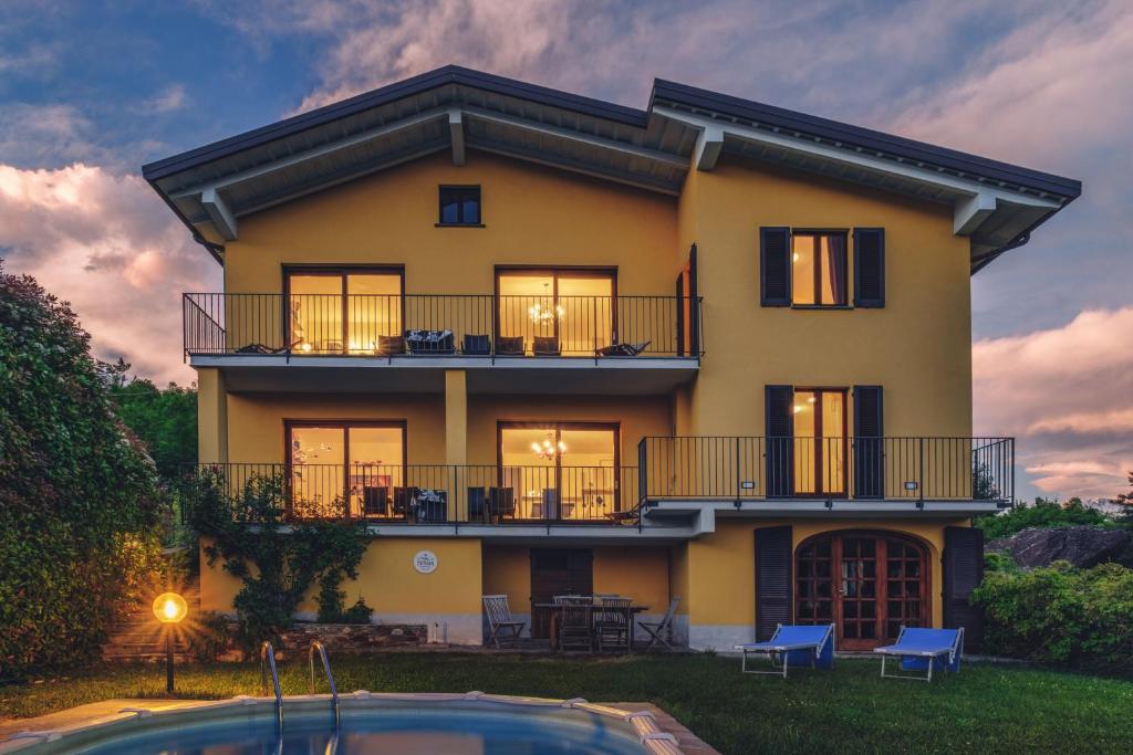 Budova, kde se aparthotel nachází