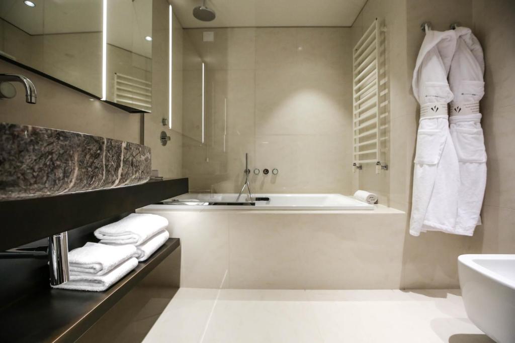 Hotel VIU Milan, a Member of Design Hotels - Resim 43
