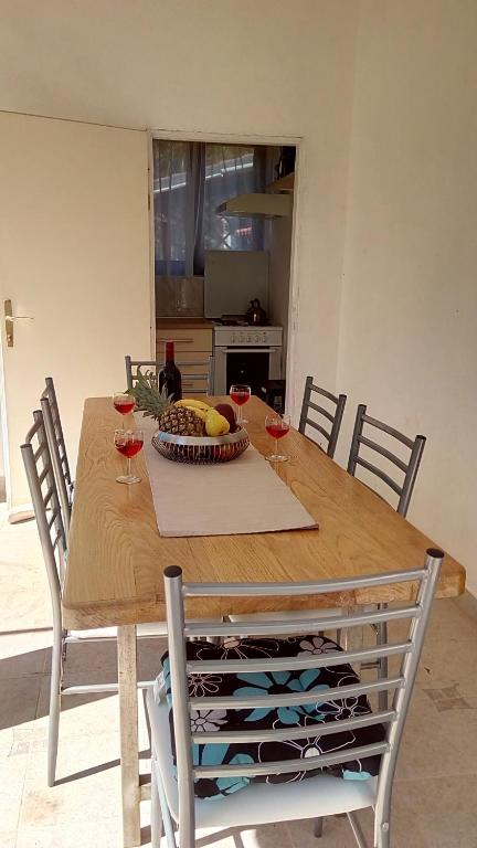 Zdjęcie z galerii obiektu Holiday home Istra w mieście Pavicini