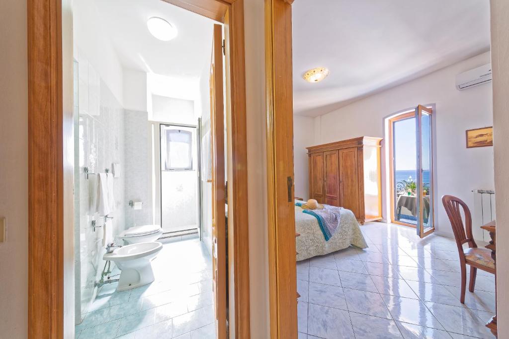 Koupelna v ubytování Hotel Zaro