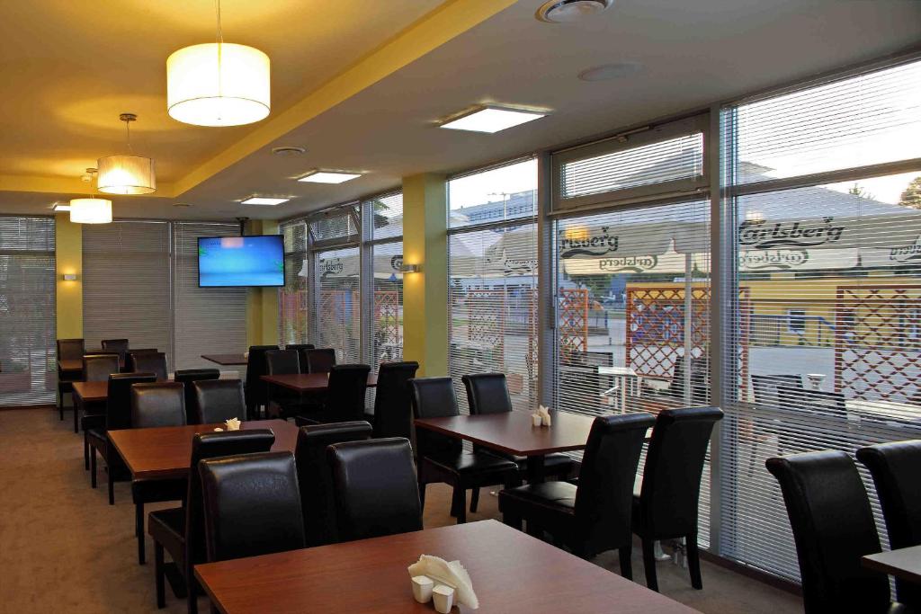 Hotel Arena Expo - Resim 4