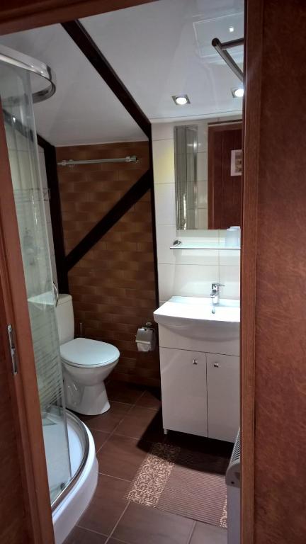 Koupelna v ubytování Apartament na Wrzosach