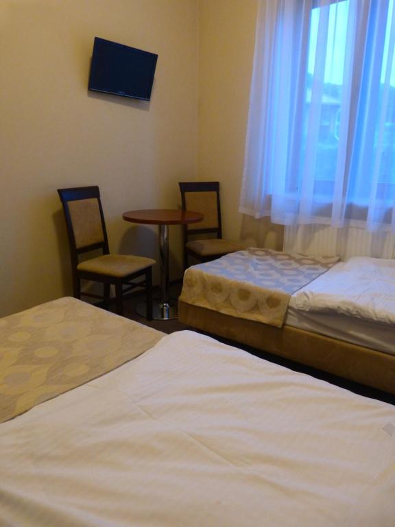 Dom Wycieczkowy PTTK "TURYSTA" - 3