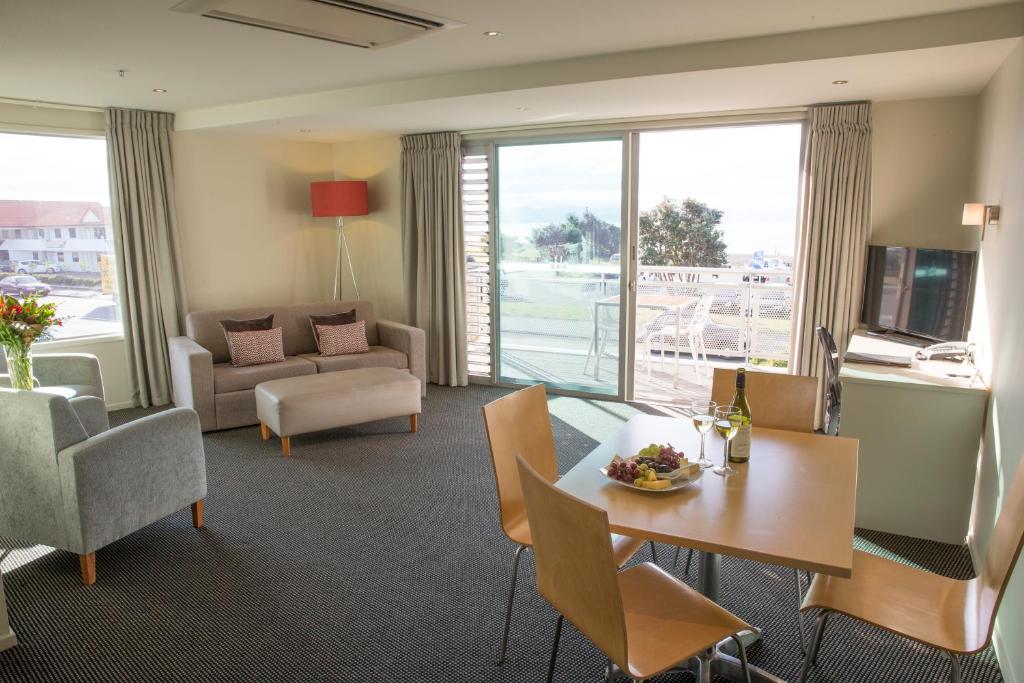 The Crown Hotel - Resim 38