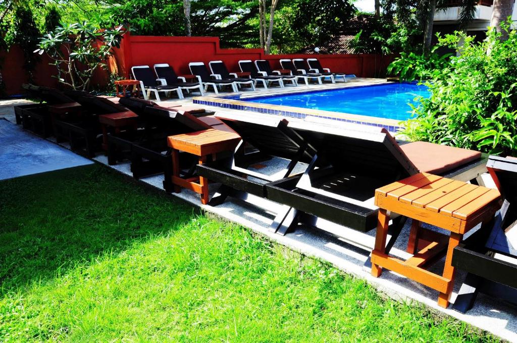 Bazén v ubytování Alina Grande Hotel & Resort nebo v jeho okolí