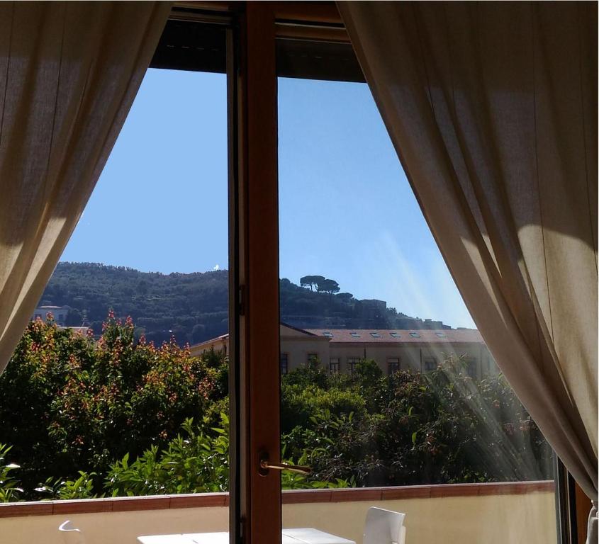 Nespecifikovaný výhled na hory nebo výhled na hory při pohledu z bed and breakfast