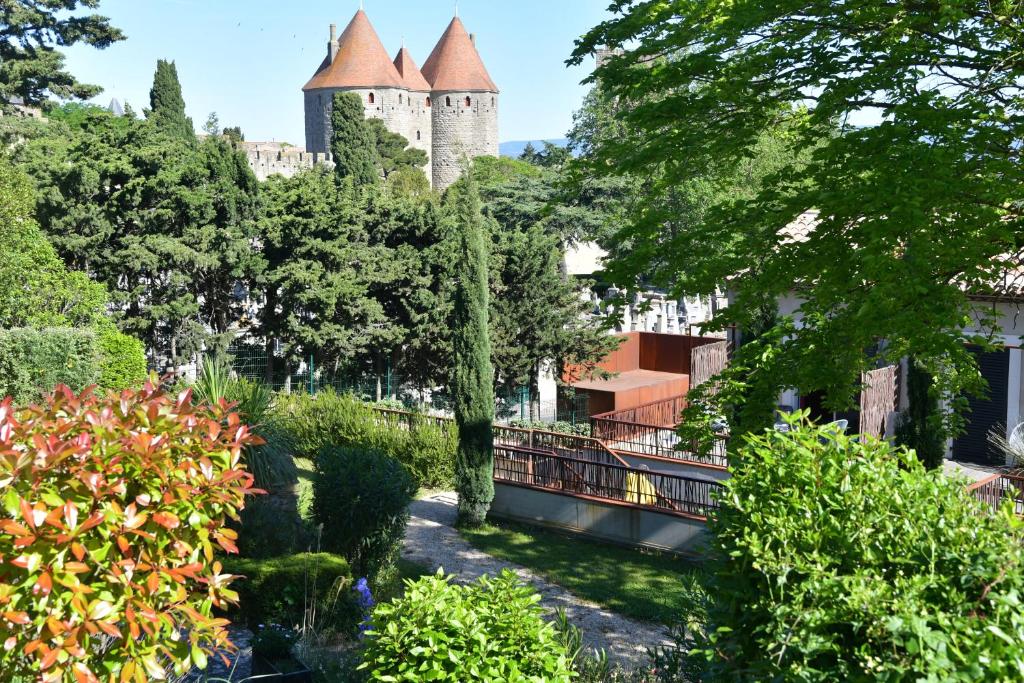 Zahrada ubytování Hotel Pont Levis - Franck Putelat
