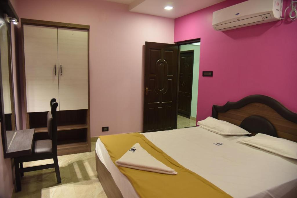 Subra Residency - Deluxe Double Room
