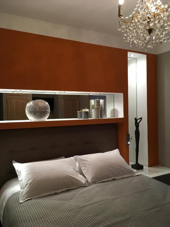 Chateau Saint Vincent - Deluxe Double Room Fleurie